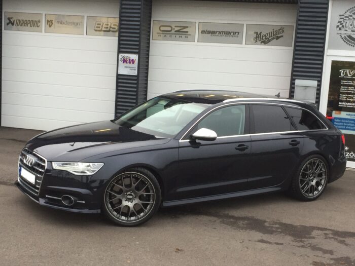 Audi S6 Avant