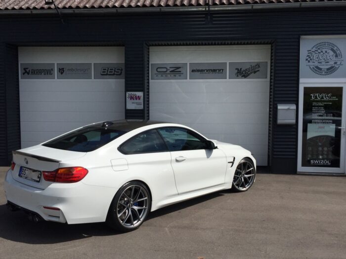 BMW M4