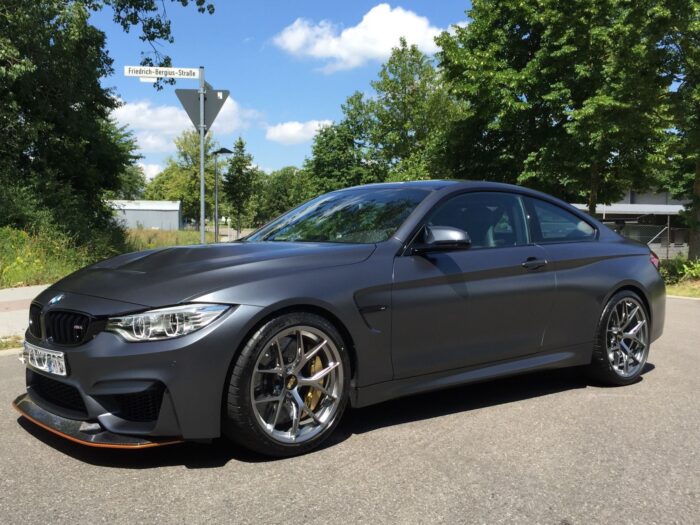 BMW M4 GTS