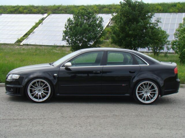 Audi RS4 Limousine