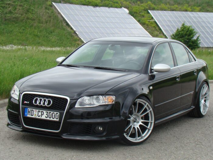 Audi RS4 Limousine