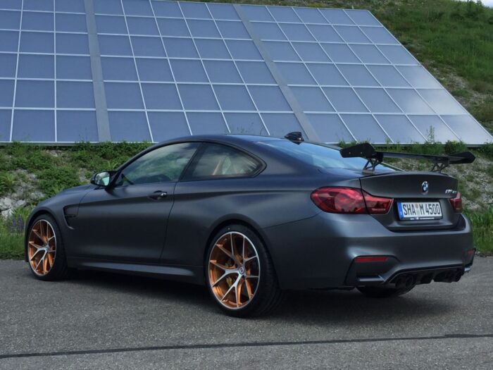 BMW M4 GTS