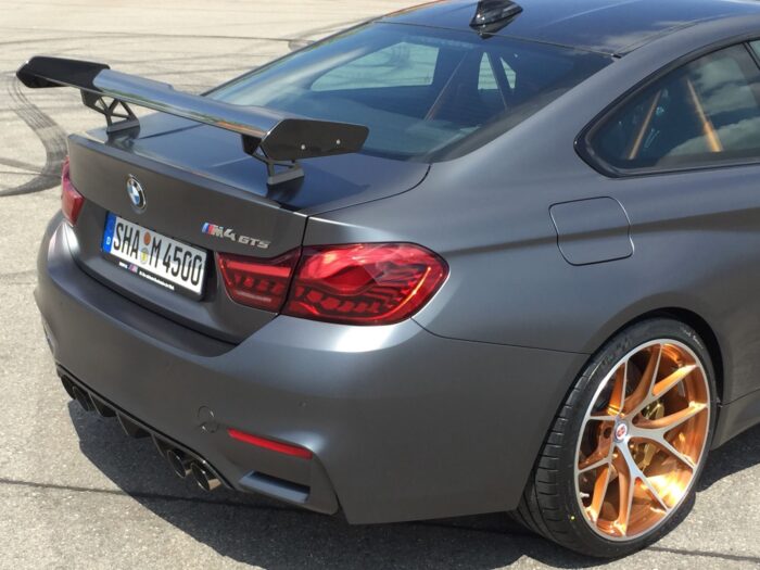 BMW M4 GTS