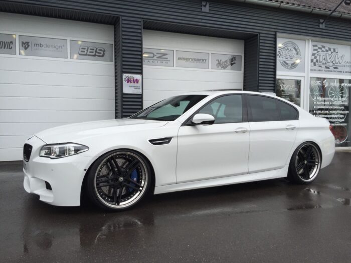 BMW M5 F10