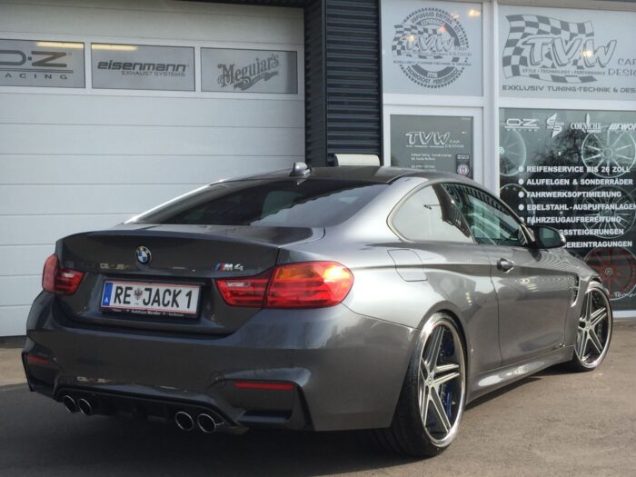 BMW M4 Coupé