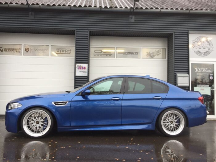 BMW M5 F10