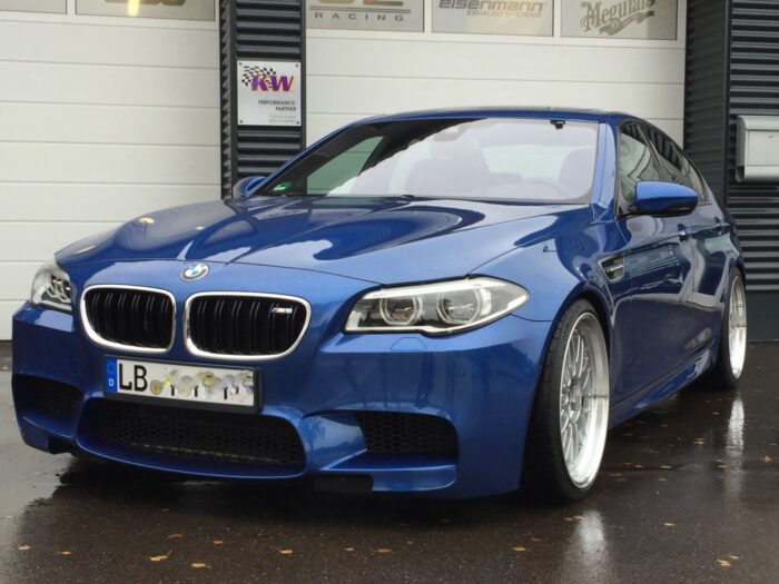 BMW M5 F10