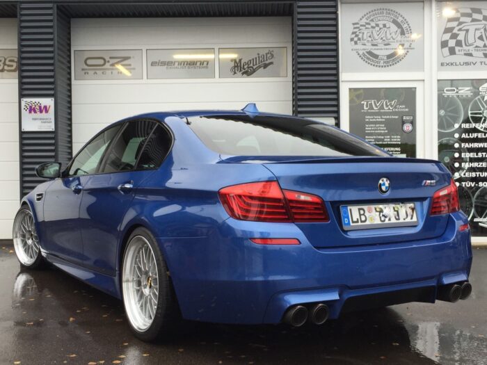 BMW M5 F10