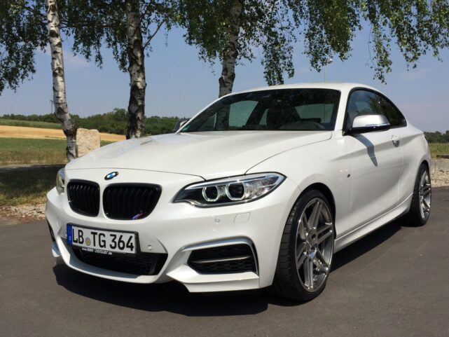 BMW M235i
