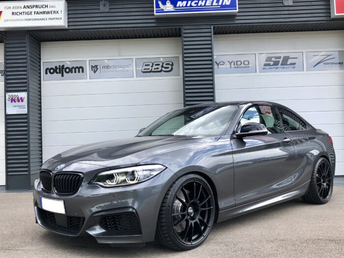 BMW M240ix