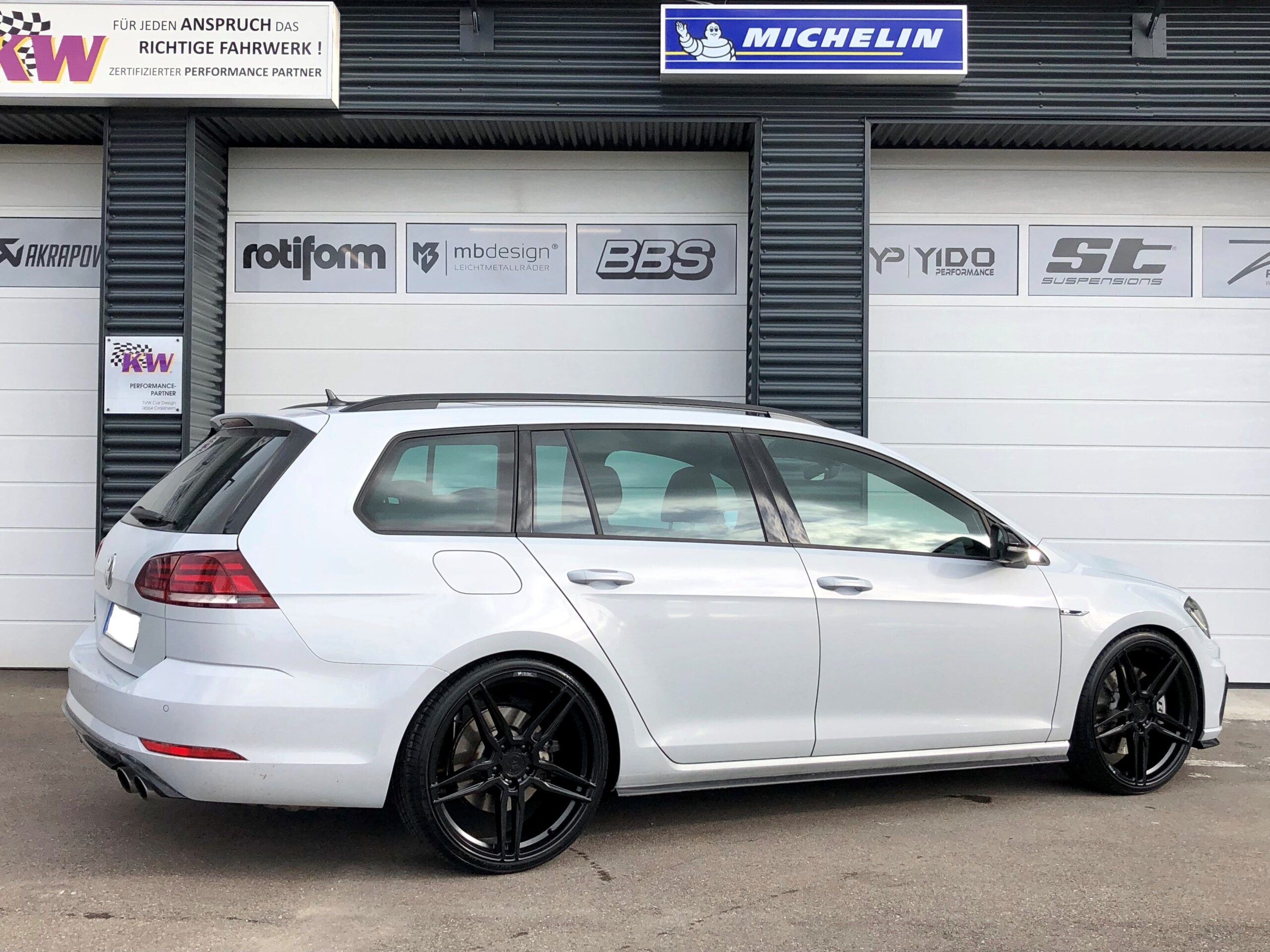 VW Golf 7R Variant - Autotuning-Werkstatt in Crailsheim