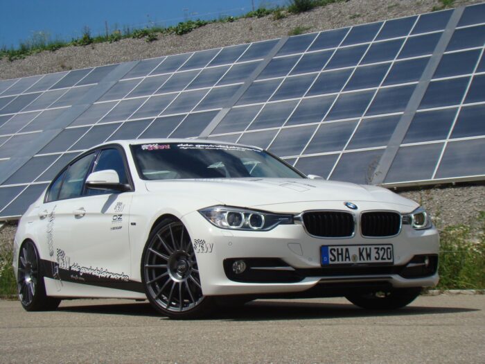 BMW 320d Limousine