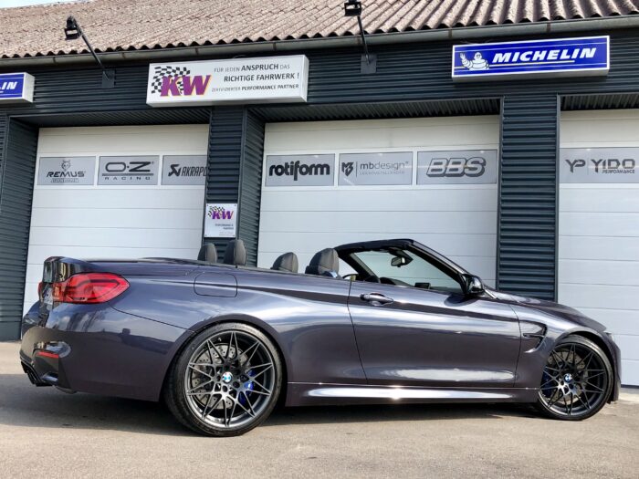 BMW M4 Cabrio 30 Years Edition