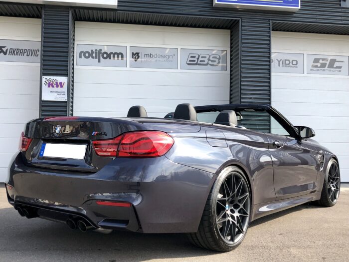 BMW M4 Cabrio 30 Years Edition
