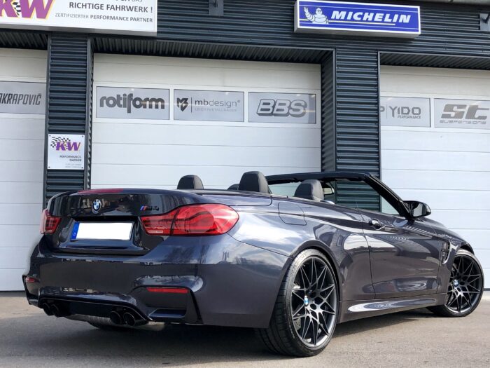 BMW M4 Cabrio 30 Years Edition