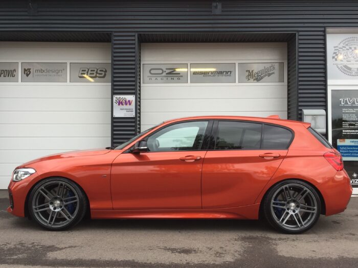 BMW M140i