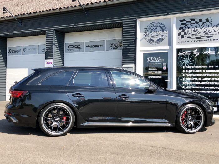 Audi RS4 Avant