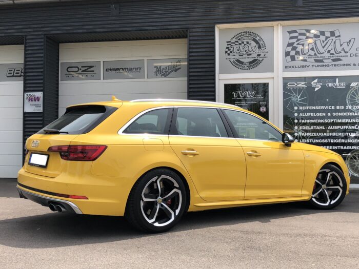 Audi S4 Avant