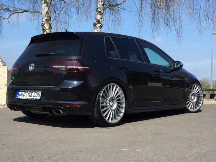 VW Golf 7 R