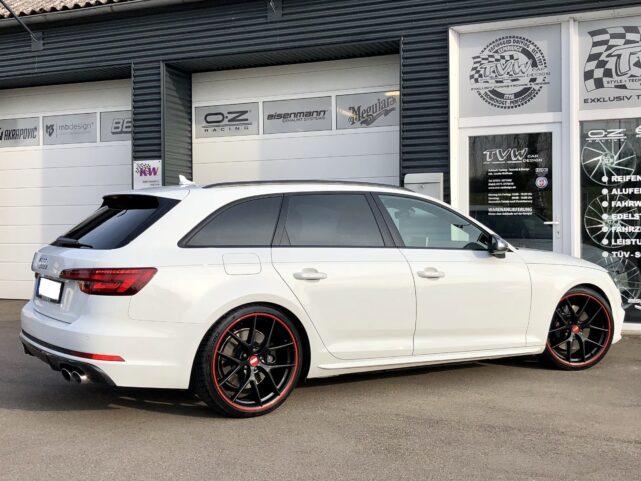 Audi S4 Avant