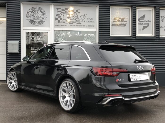 Audi RS4 Avant