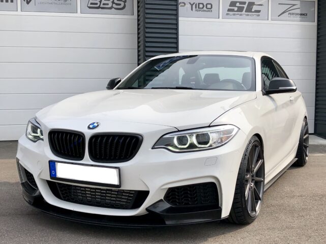 BMW M235i