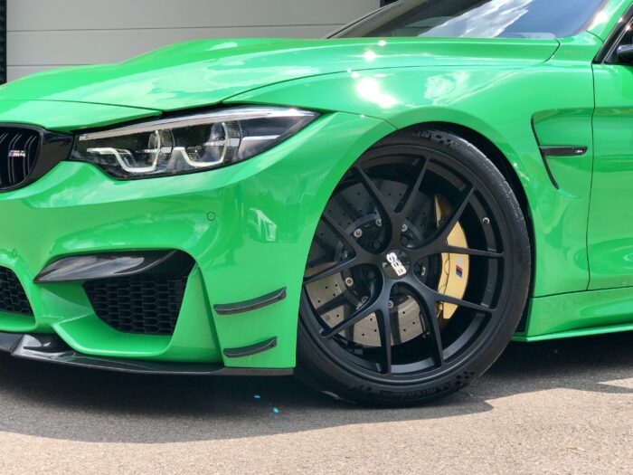 BMW M4 Competition RACE