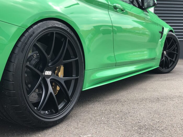 BMW M4 Competition RACE