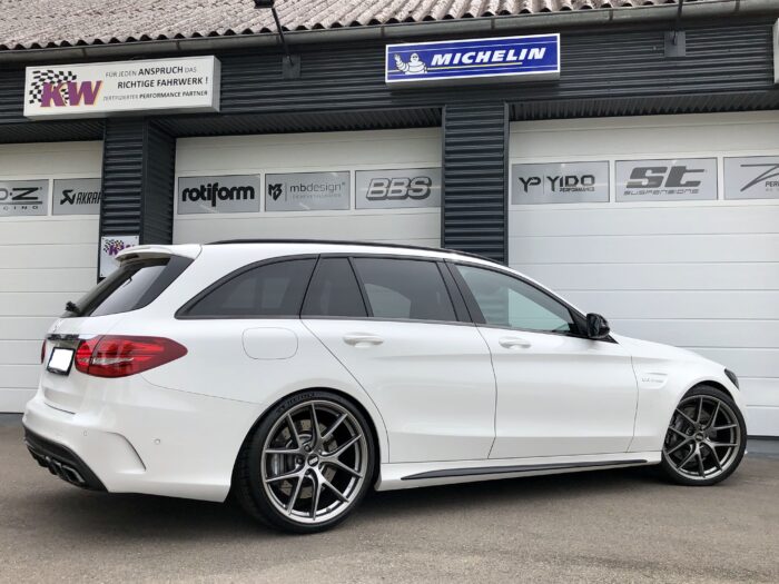 Mercedes Benz C63s Kombi