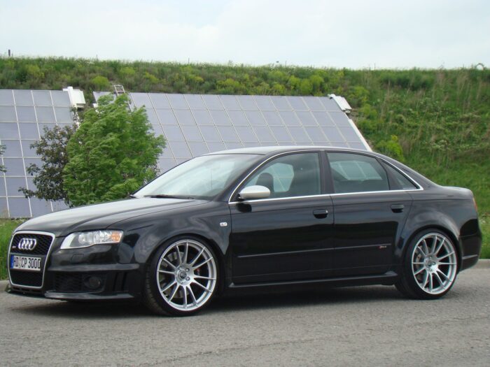 Audi RS4 Limousine