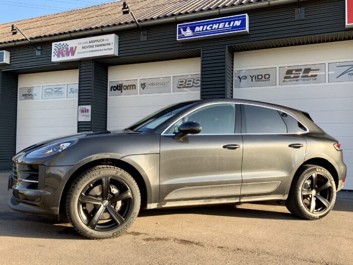Porsche Macan S