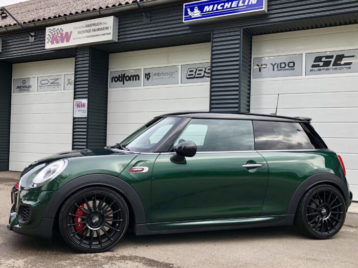 MINI Cooper Works S