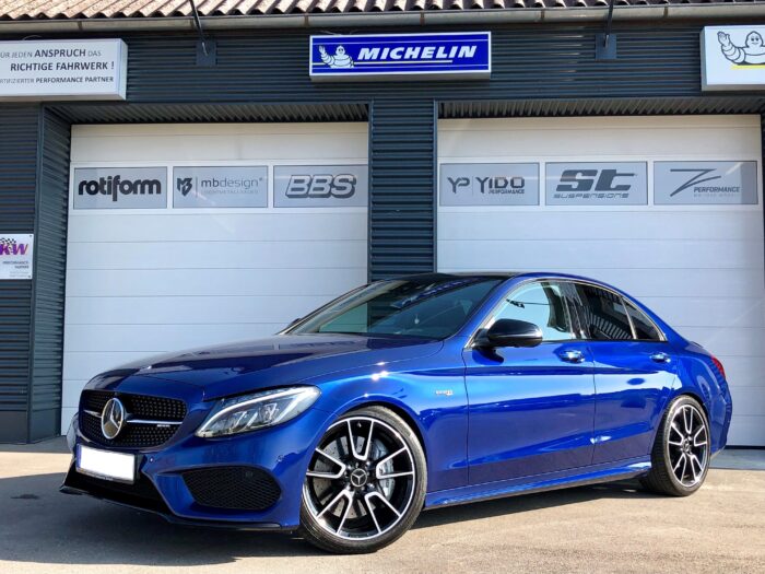 Mercedes Benz C43 AMG