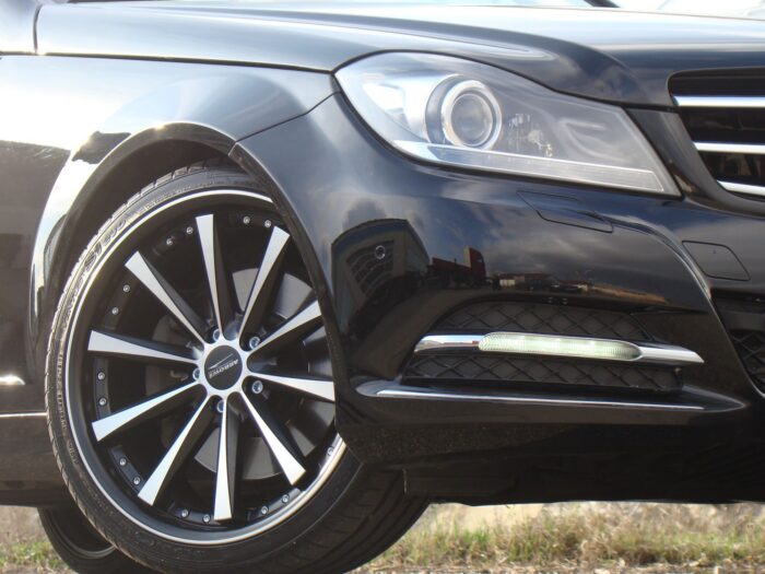 Mercedes C-Klasse 4-Matic