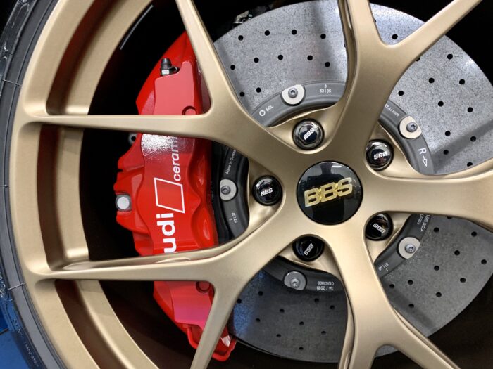 Audi R8 OPF Performance S