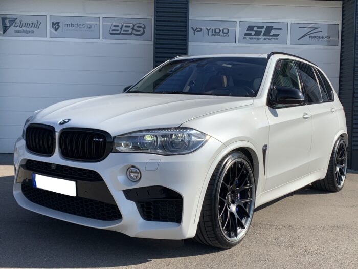BMW XM5