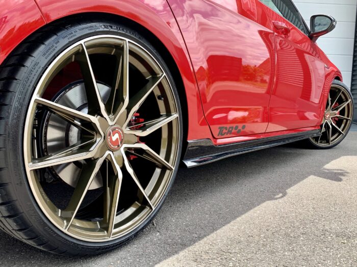 VW Golf 7 GTI TCR