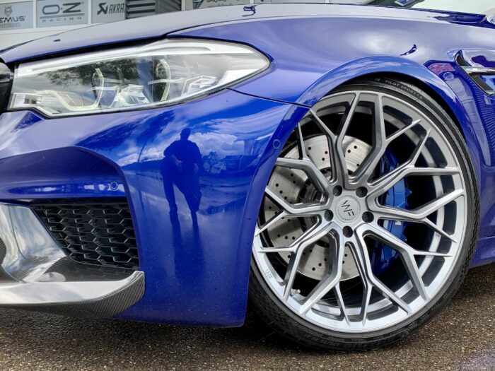 BMW M5 F90