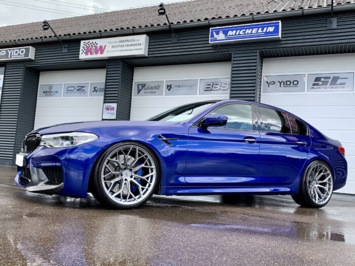 BMW M5 F90