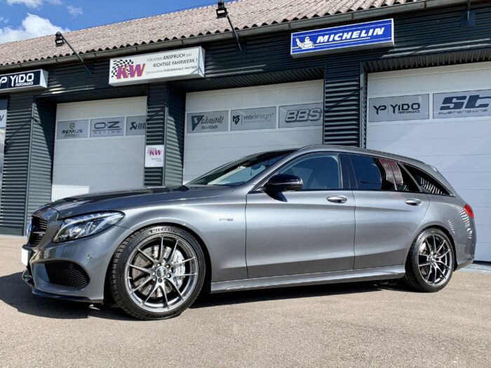 Mercedes AMG C43