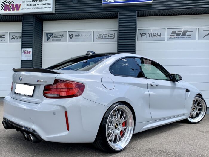 BMW M2 CS