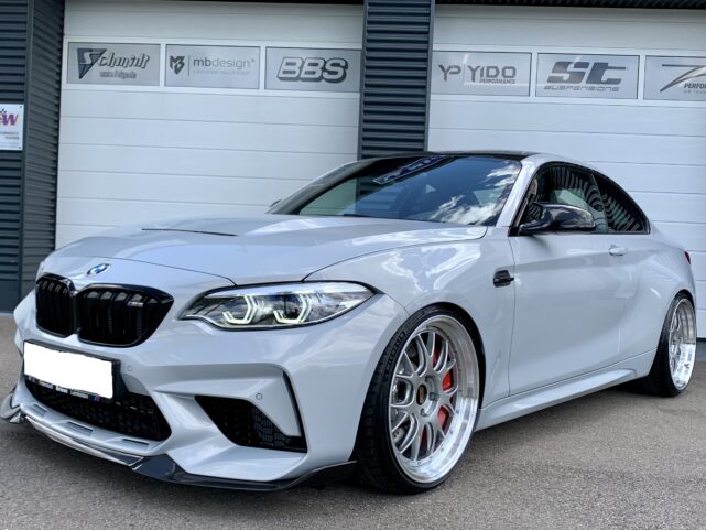 BMW M2 CS