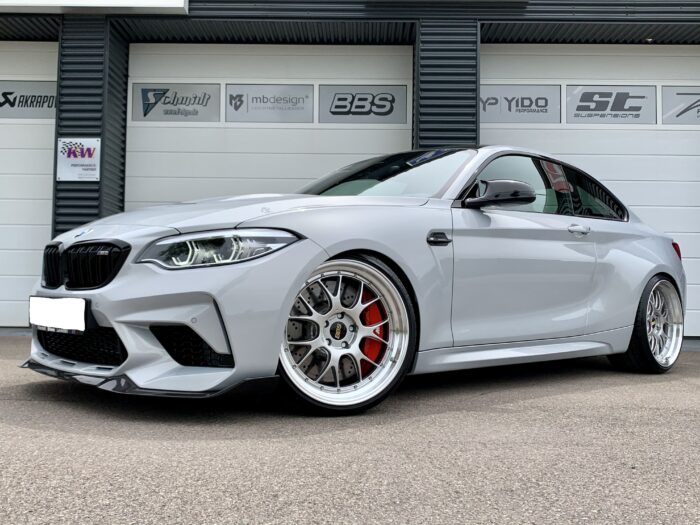 BMW M2 CS