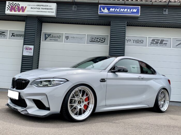BMW M2 CS