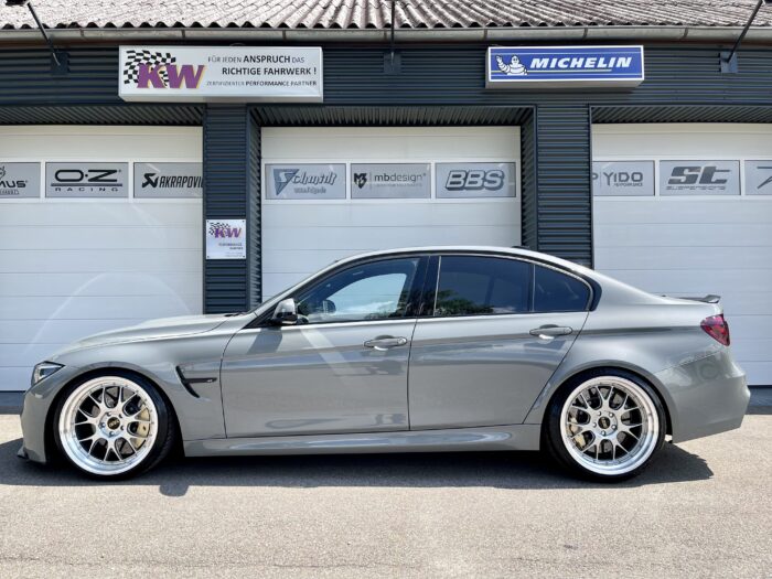 BMW M3 CS