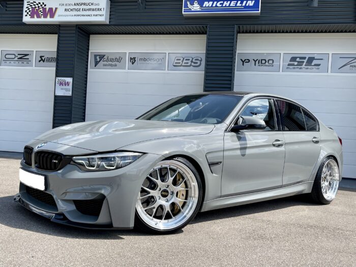 BMW M3 CS
