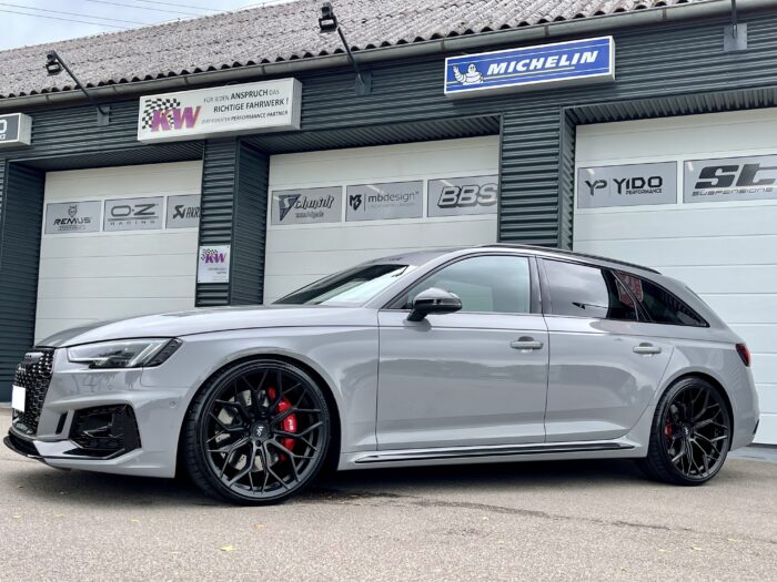 Audi RS4