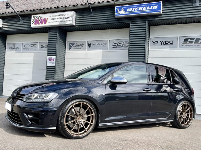 VW Golf 7 R