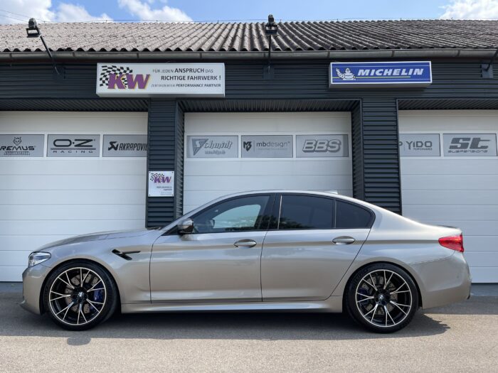 BMW M5 F90