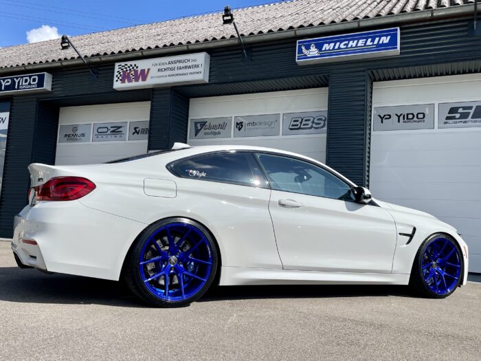 BMW M4 Competition